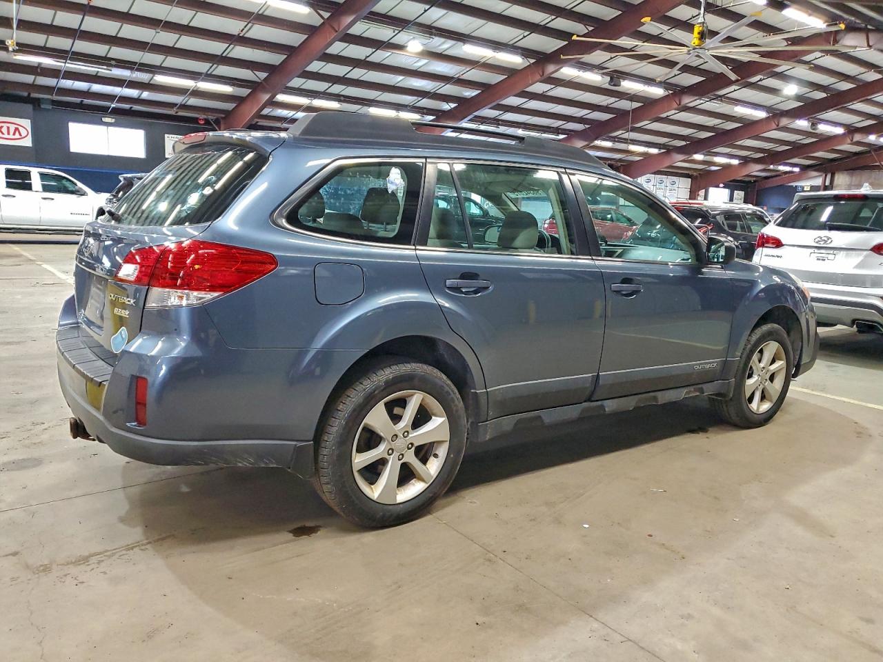 2014 SUBARU OUTBACK 2.5I photo 5