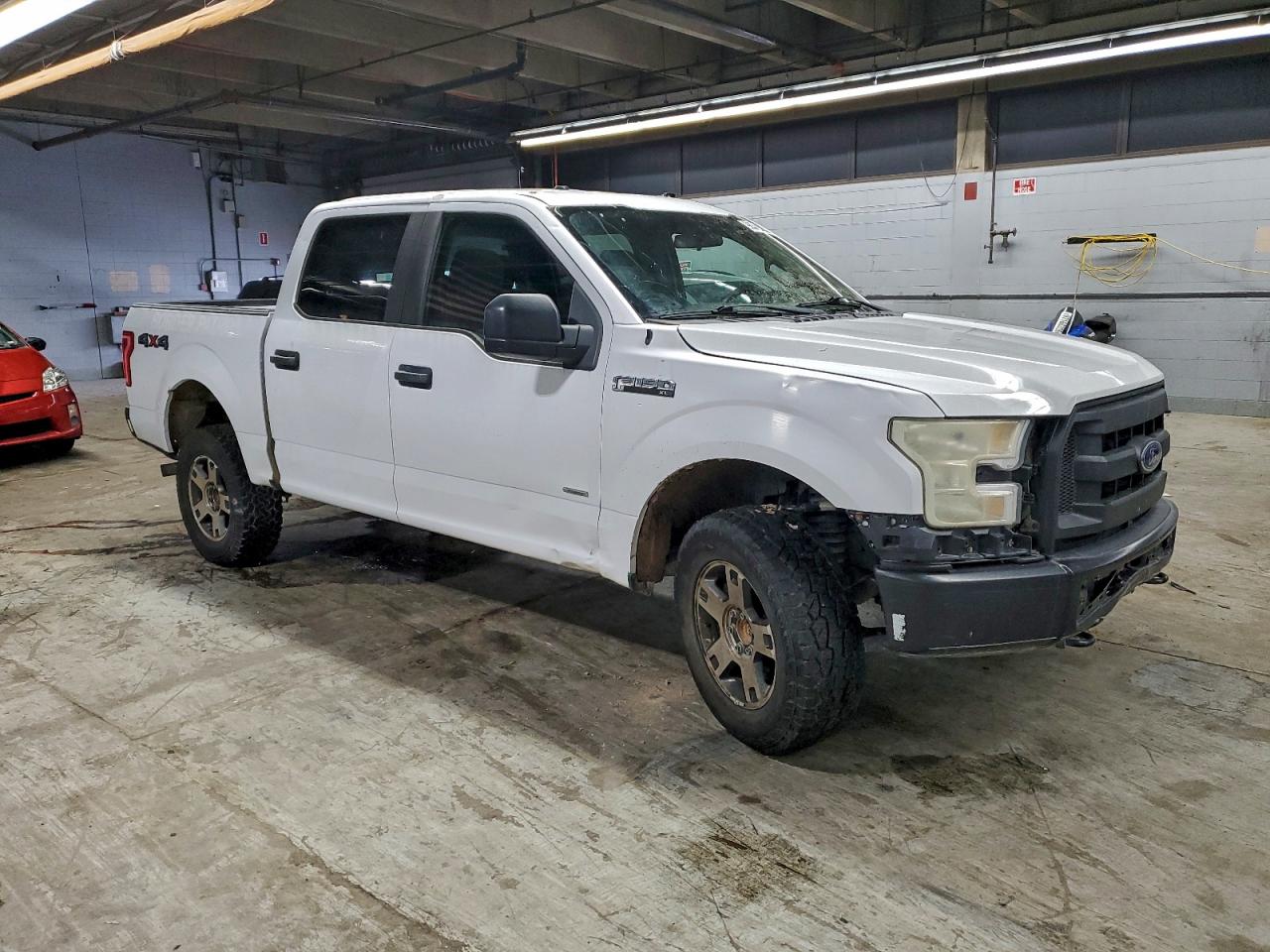 2015 FORD F150 SUPERCREW photo 4