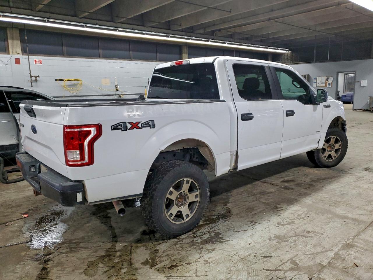 2015 FORD F150 SUPERCREW photo 3