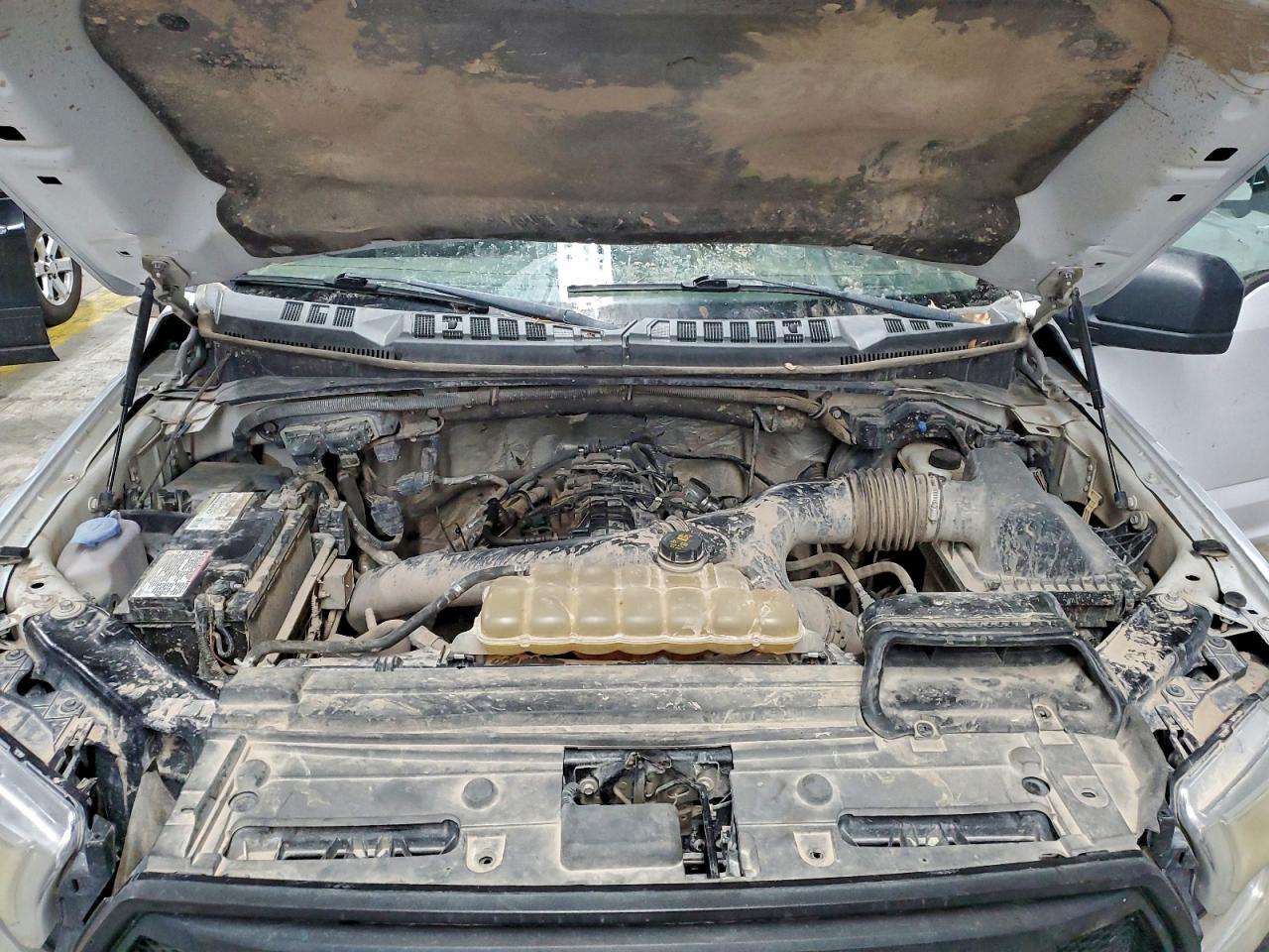 2015 FORD F150 SUPERCREW photo 11