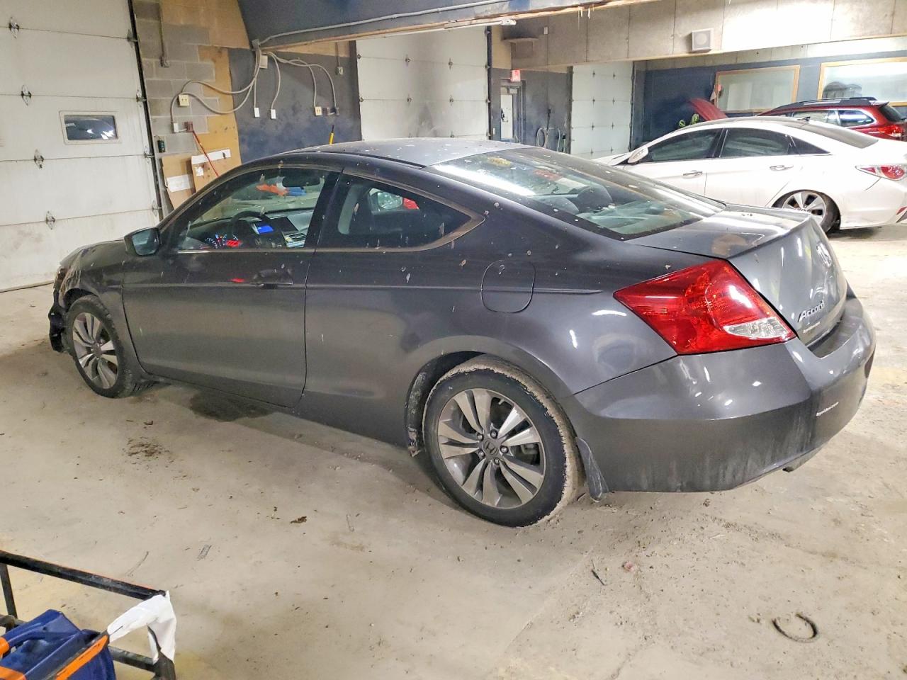 2012 HONDA ACCORD LX photo 3