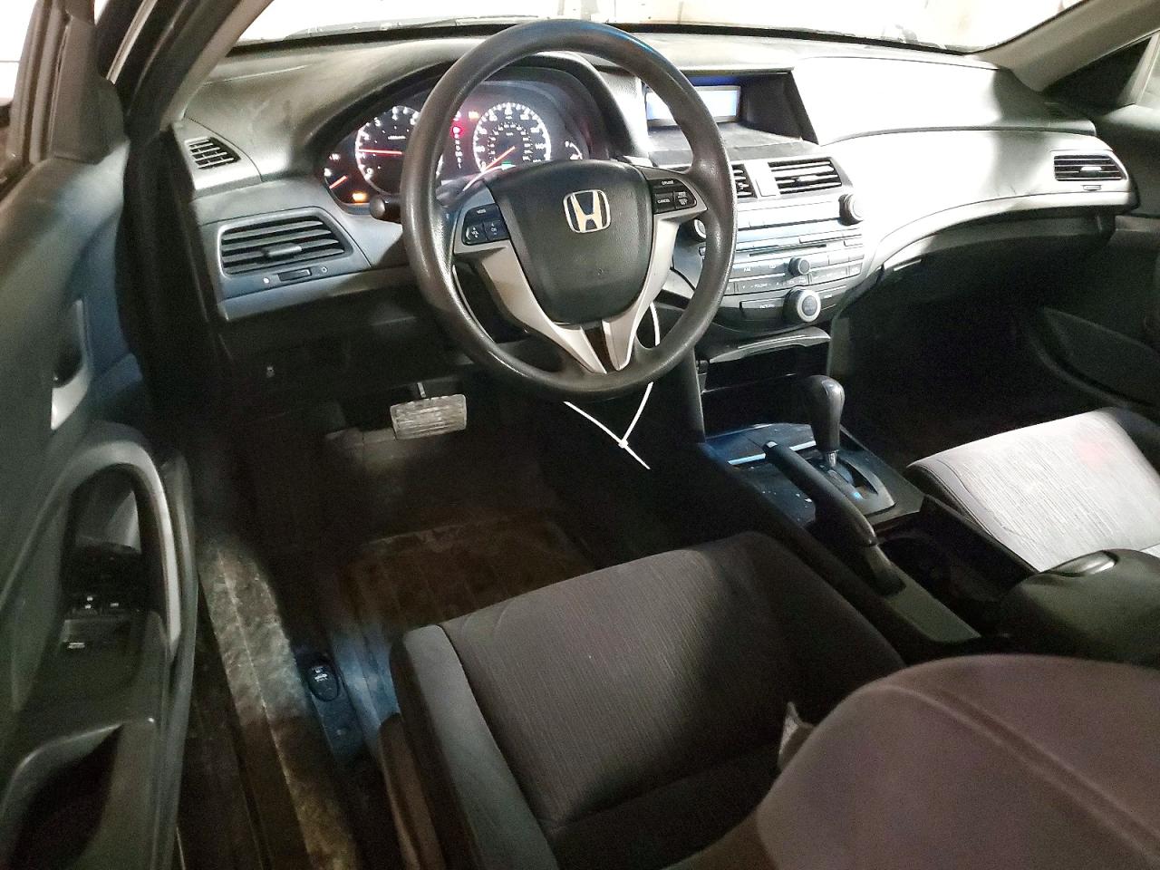 2012 HONDA ACCORD LX photo 15
