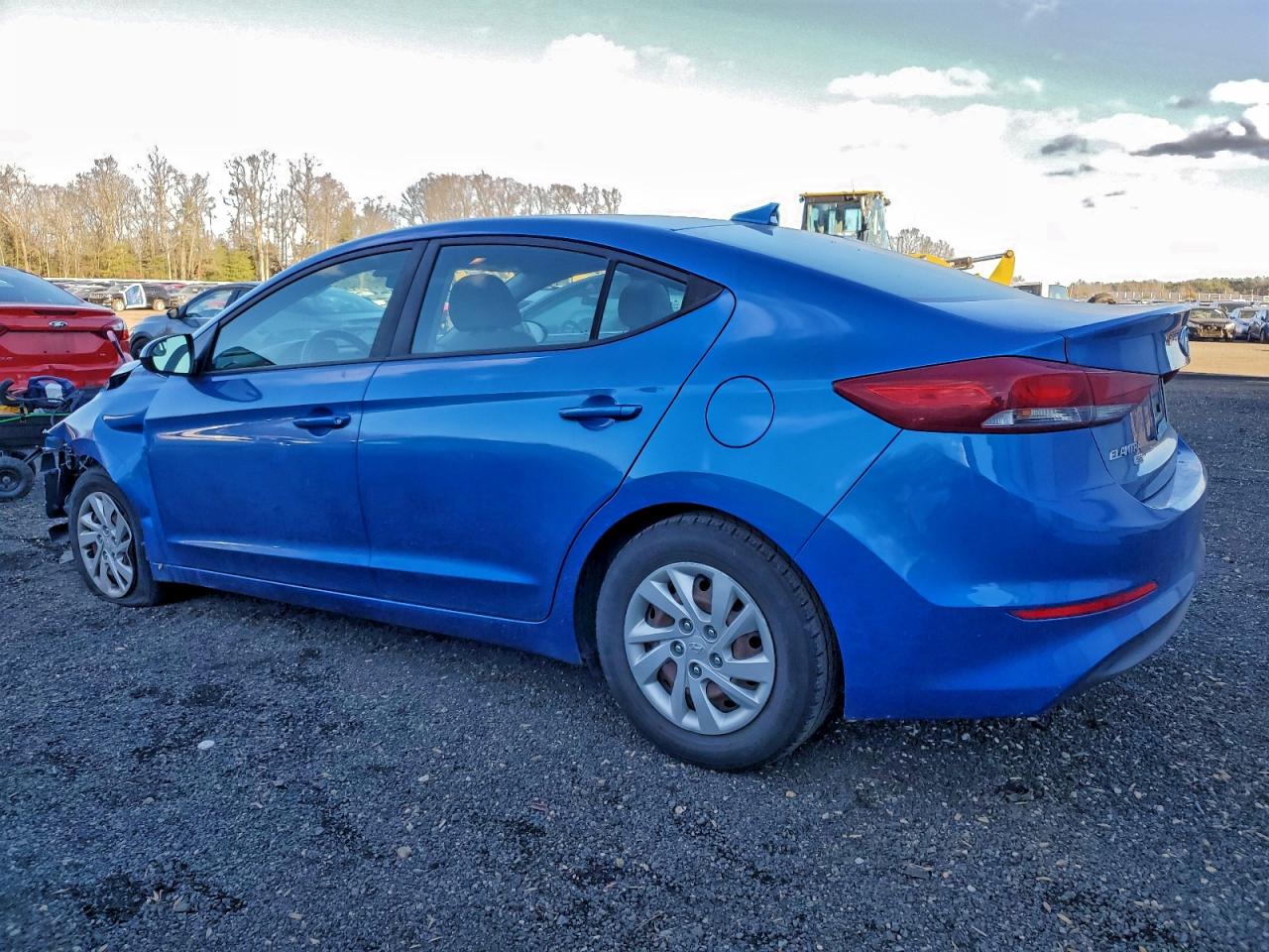 2017 HYUNDAI ELANTRA SE photo 2