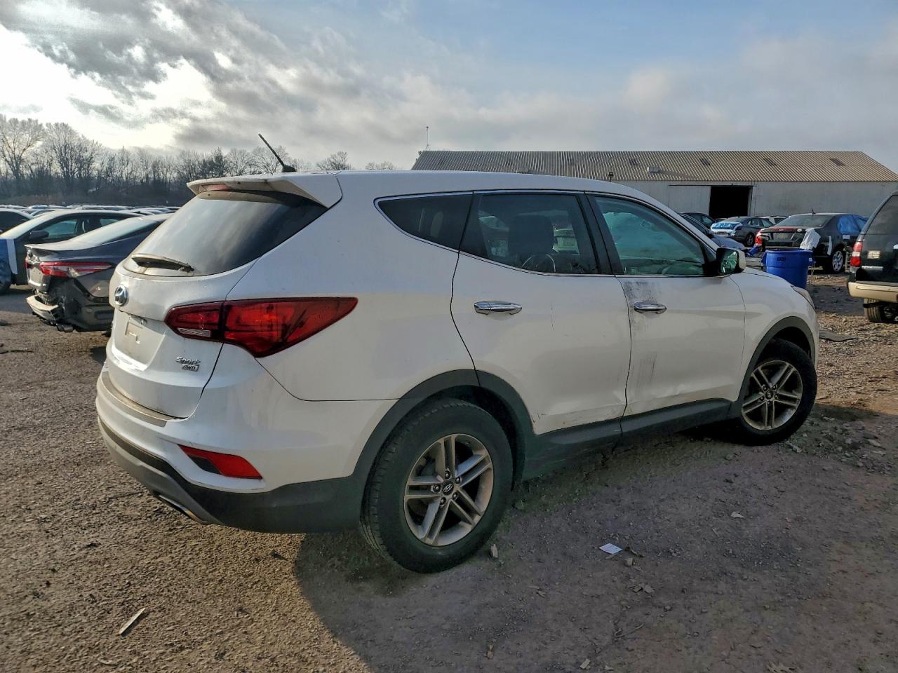 2018 HYUNDAI SANTA FE SPORT photo 3