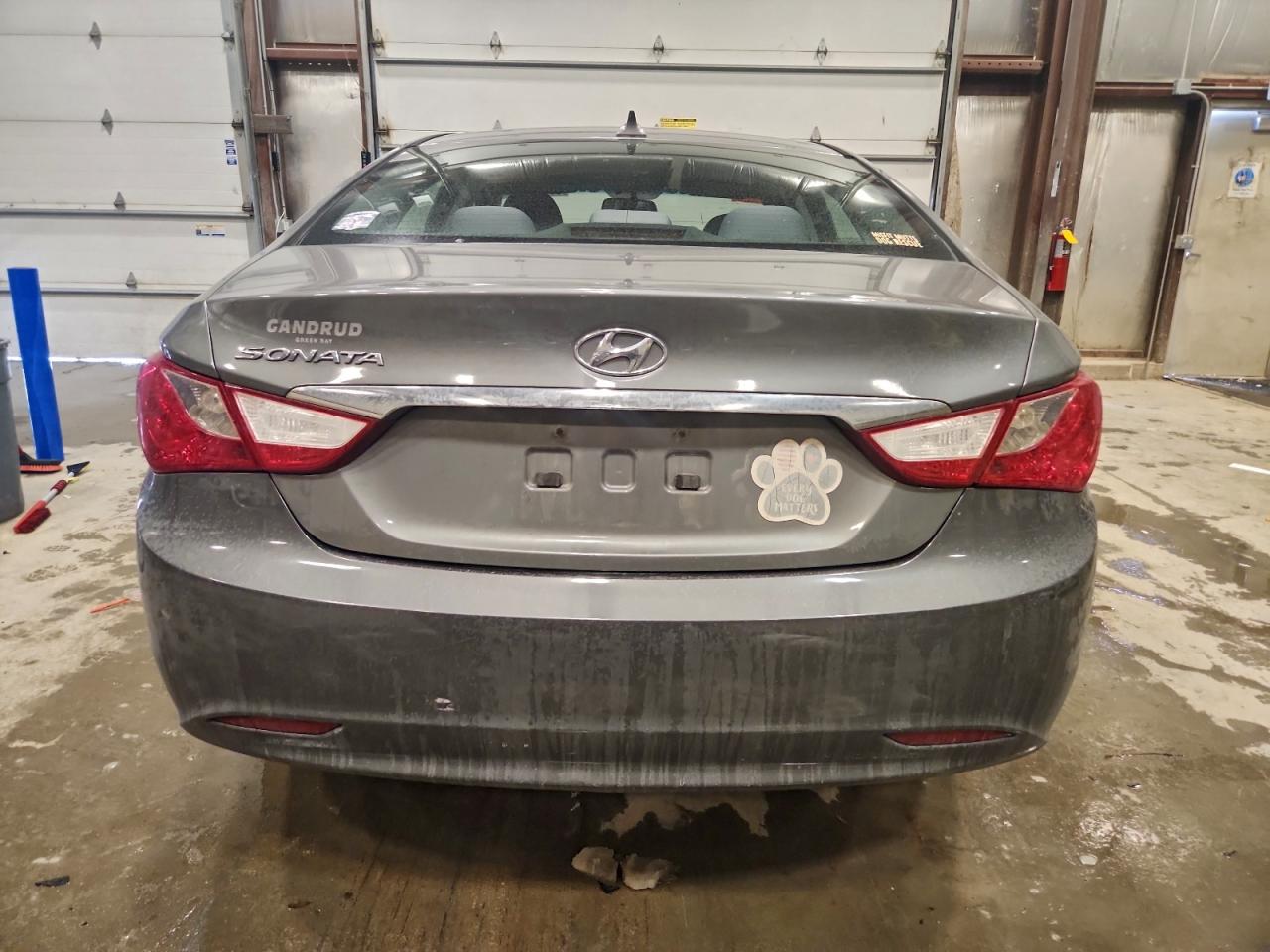 2013 HYUNDAI SONATA GLS photo 6