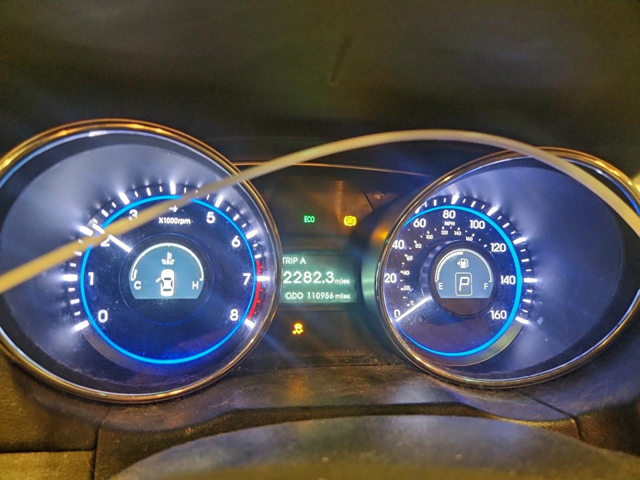 2013 HYUNDAI SONATA GLS photo 9
