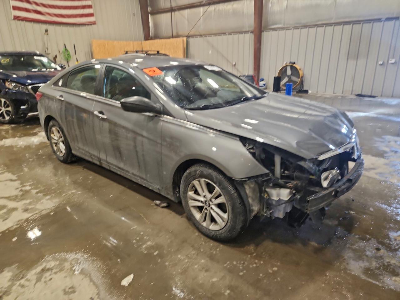 2013 HYUNDAI SONATA GLS photo 4