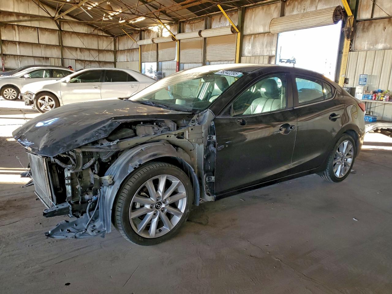 2017 MAZDA 3