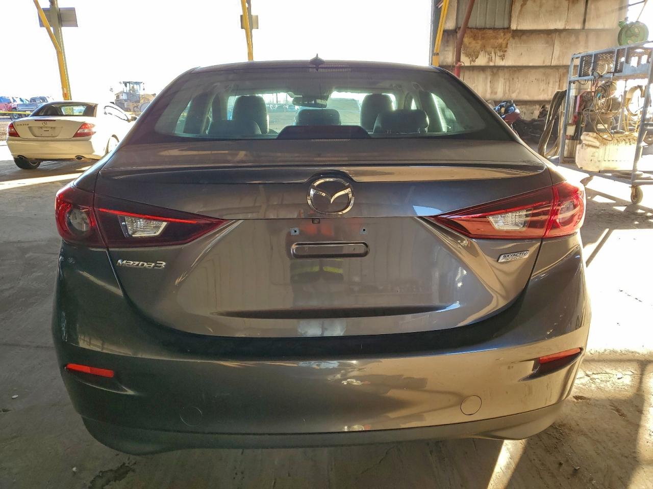2017 MAZDA 3 TOURING photo 6