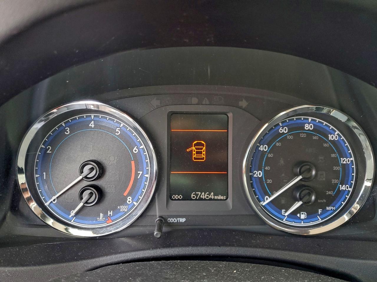 2019 TOYOTA COROLLA L photo 17
