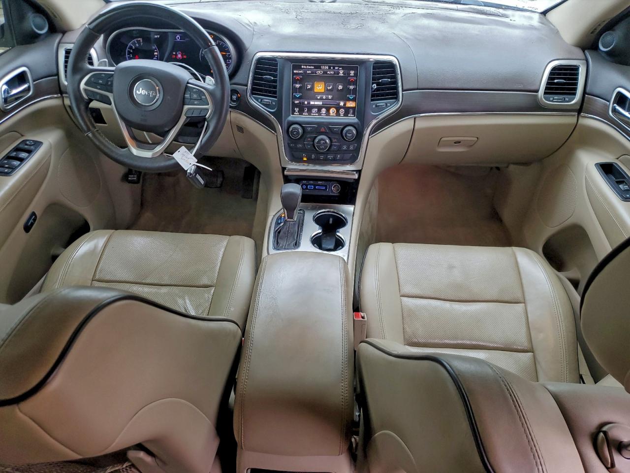 2016 JEEP GRAND CHEROKEE OVERLAND photo 8