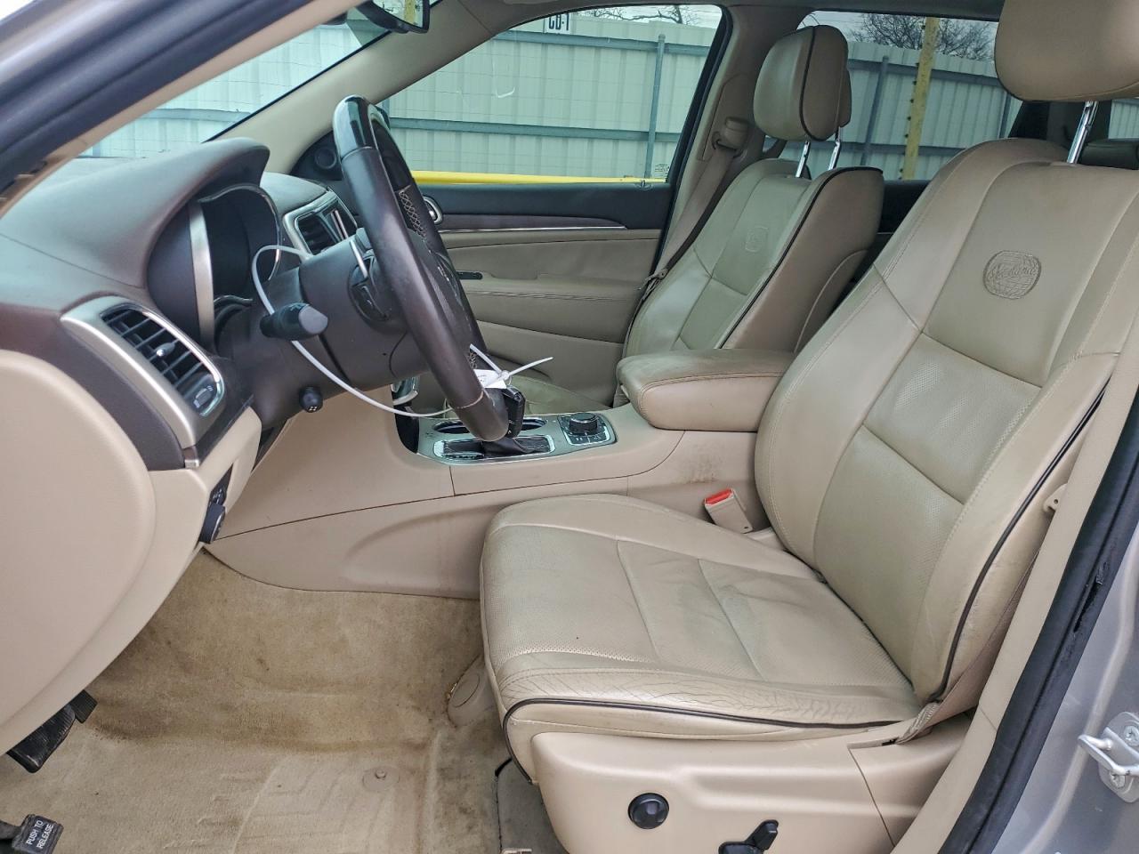 2016 JEEP GRAND CHEROKEE OVERLAND photo 7