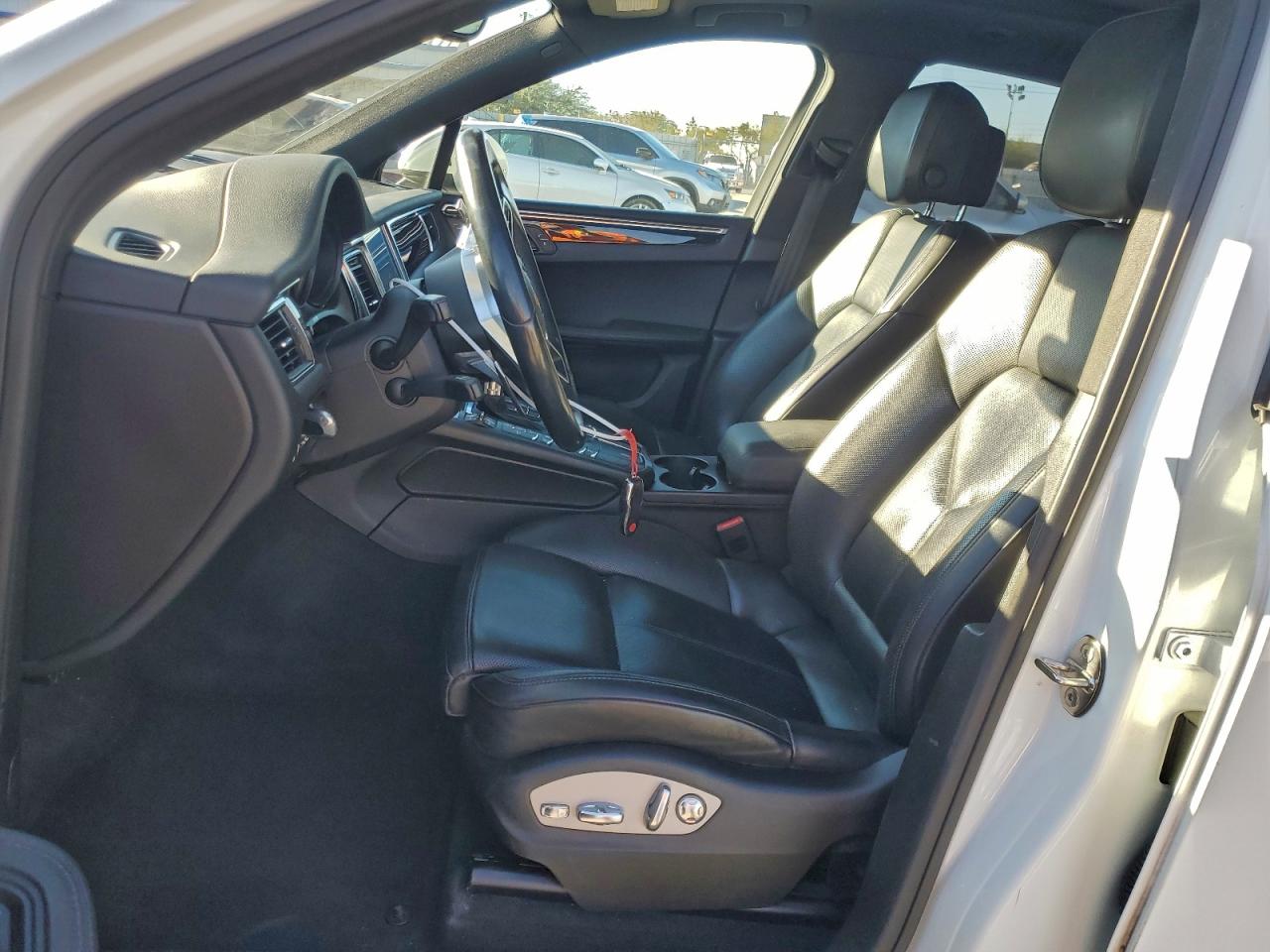 2018 PORSCHE MACAN S photo 7