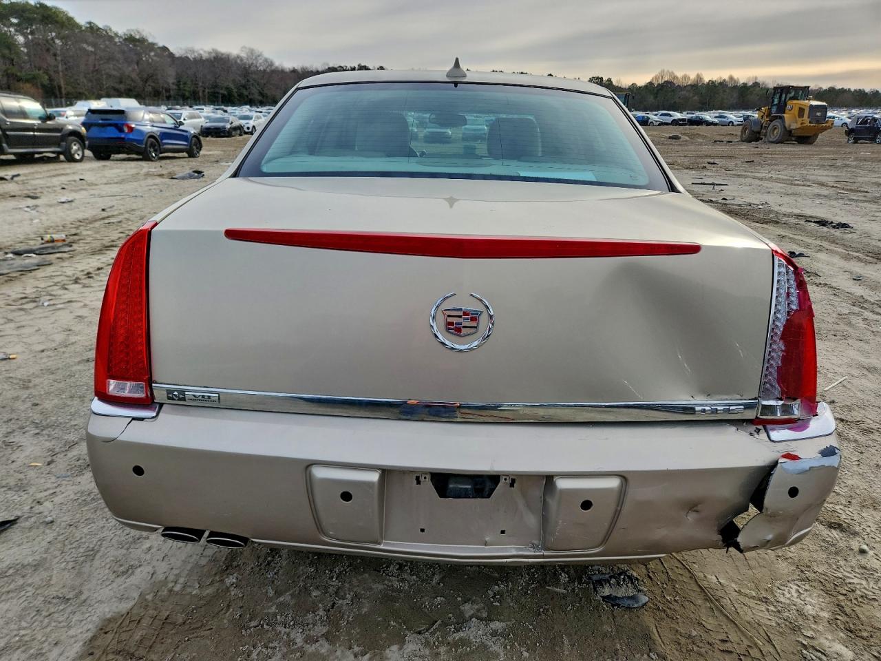 2009 CADILLAC DTS photo 6