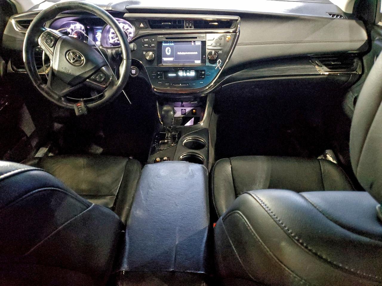 2016 TOYOTA AVALON XLE photo 8
