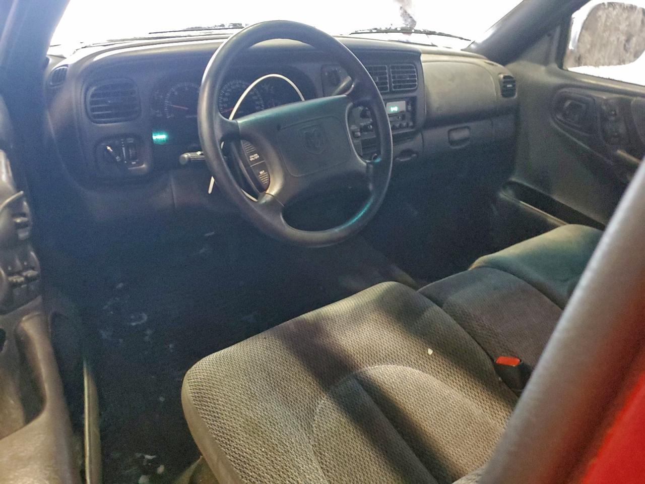 1999 DODGE DAKOTA photo 8