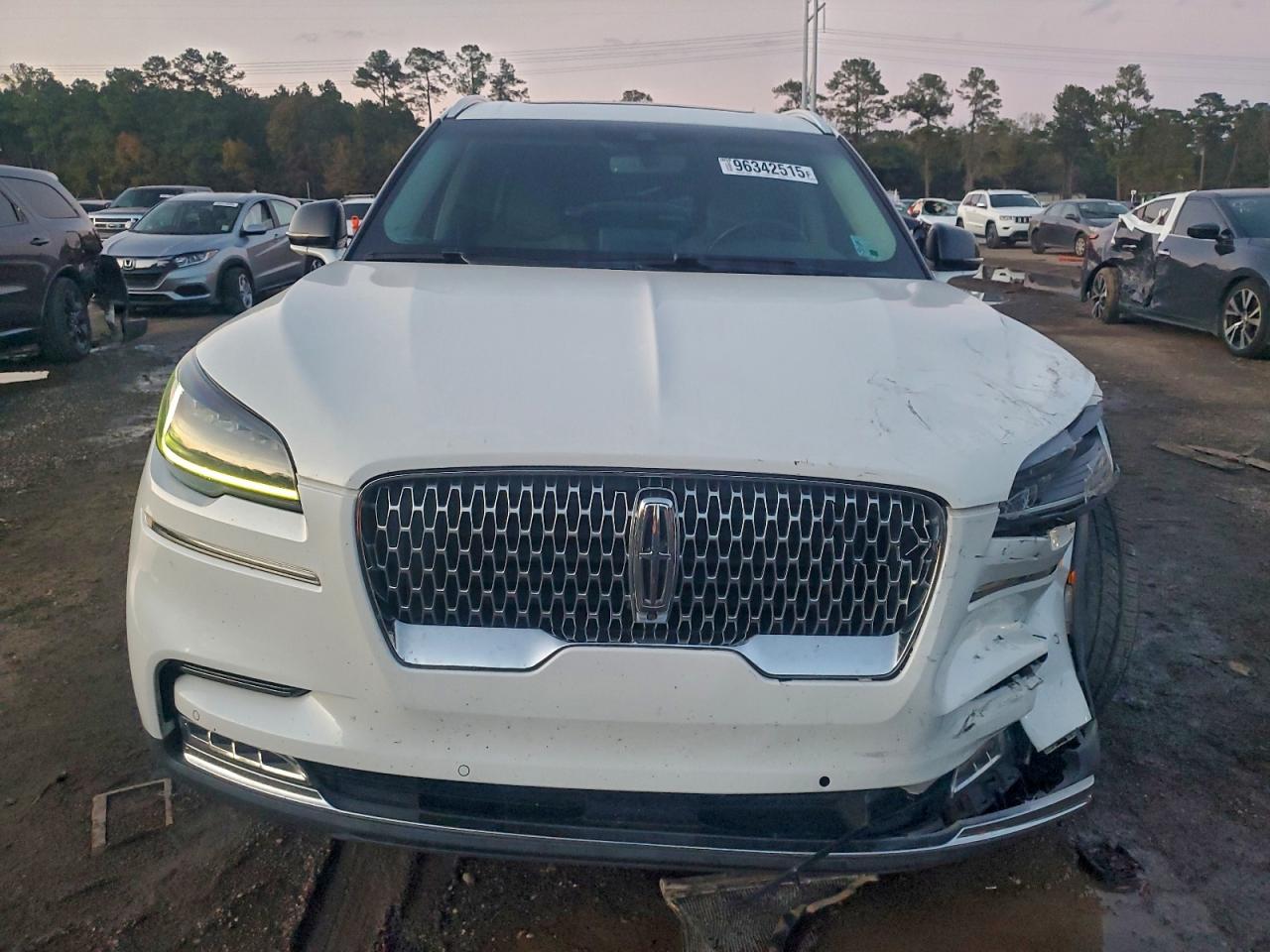 2020 LINCOLN AVIATOR RESERVE photo 13