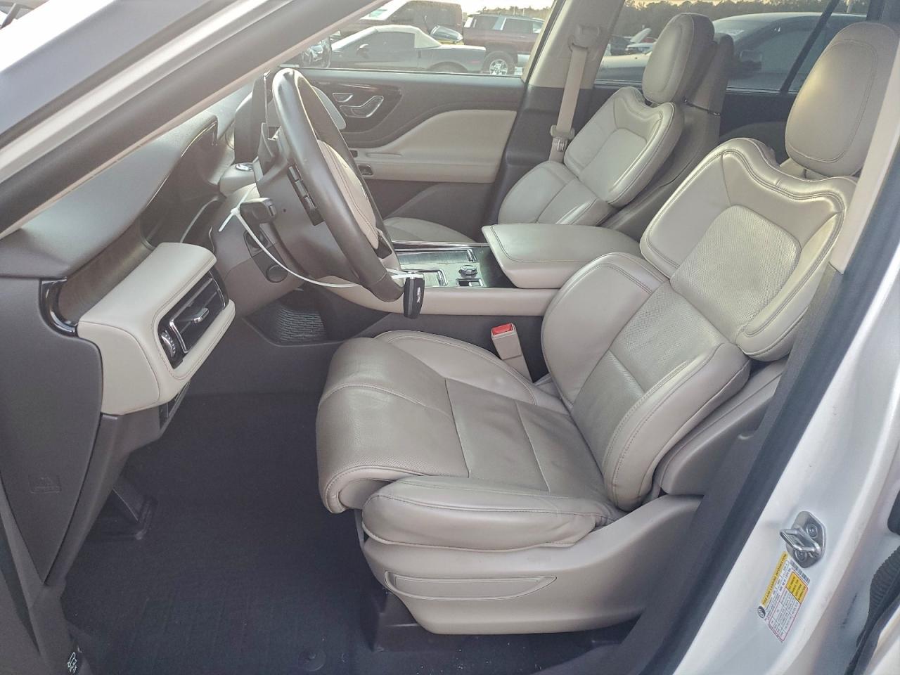 2020 LINCOLN AVIATOR RESERVE photo 19