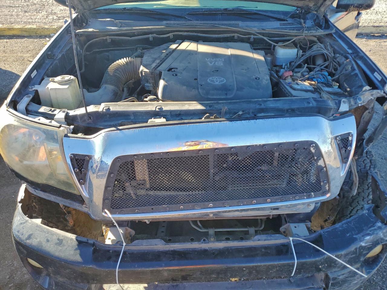 2009 TOYOTA TACOMA DOUBLE CAB photo 11