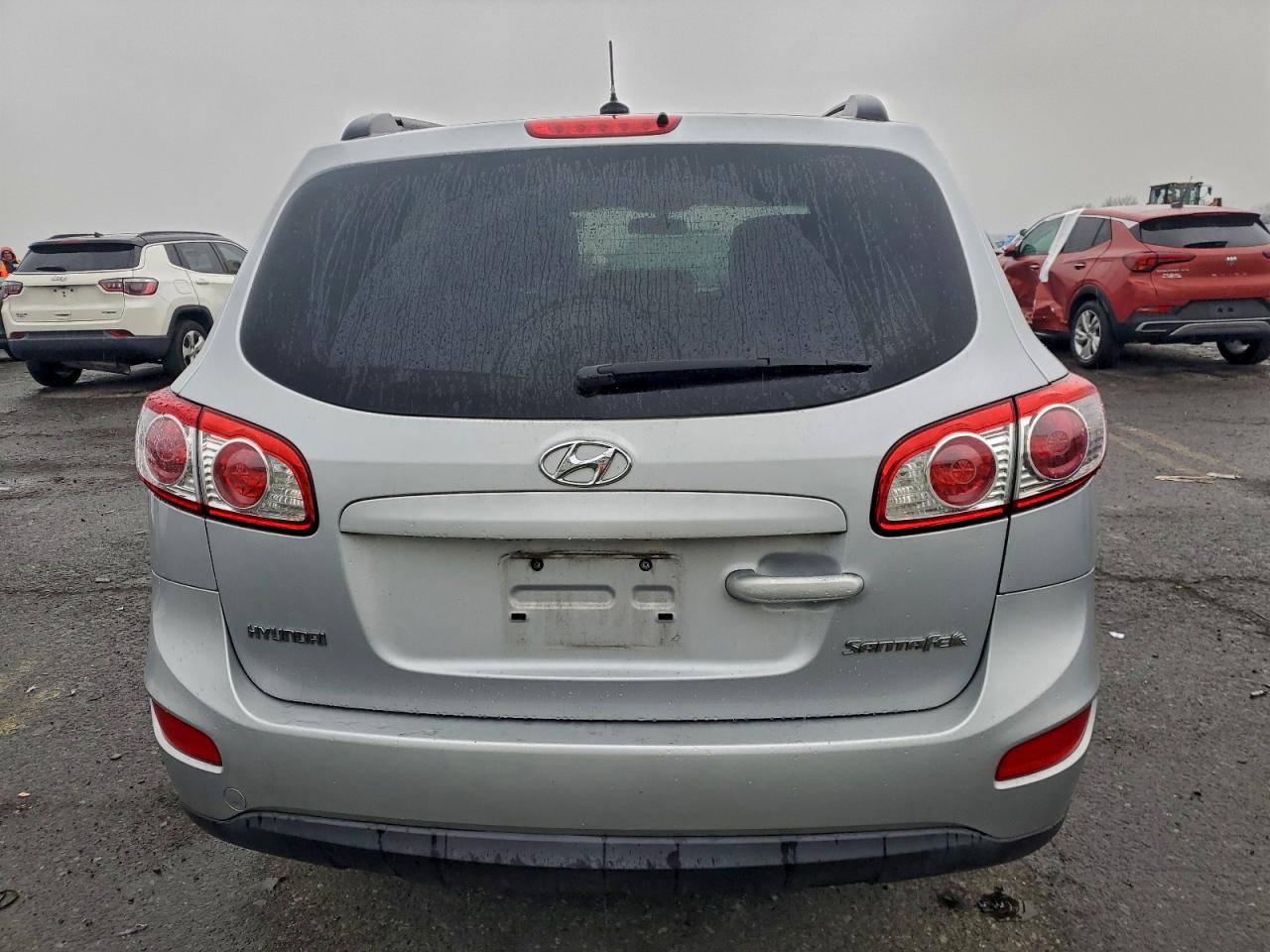 2010 HYUNDAI SANTA FE GLS photo 6