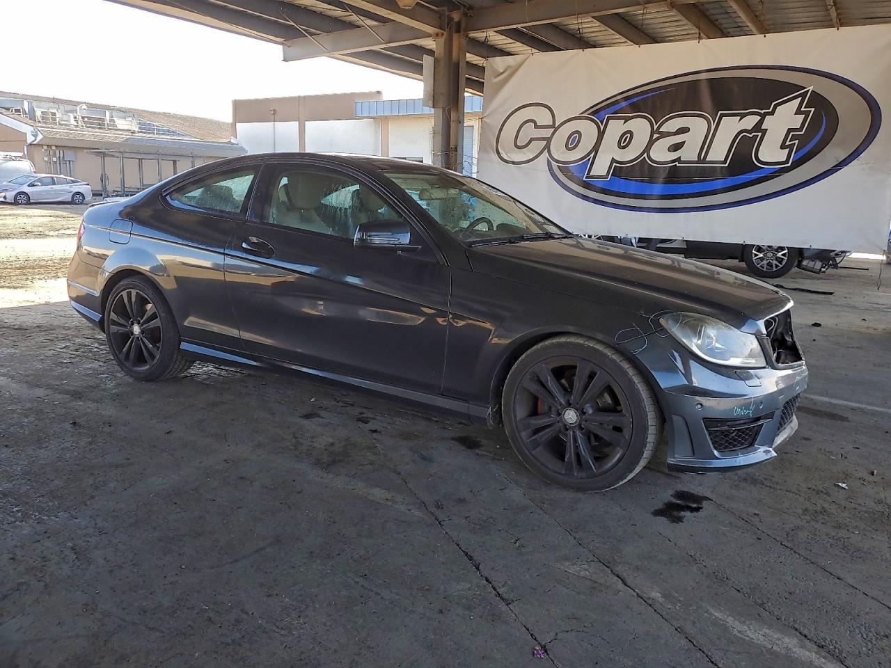 2013 MERCEDES-BENZ C 250 photo 4