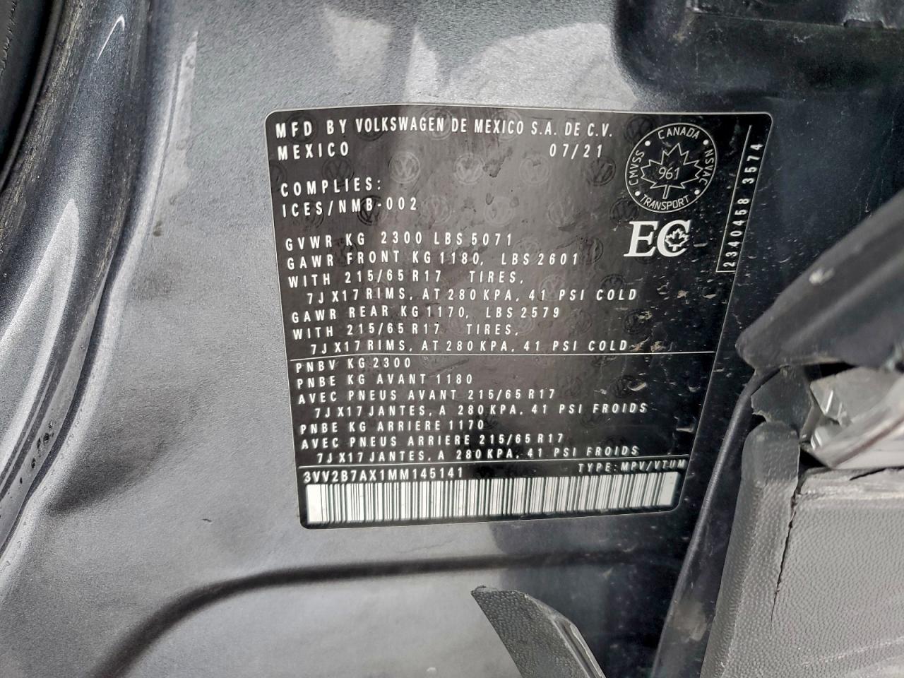 2021 VOLKSWAGEN TIGUAN SE photo 14