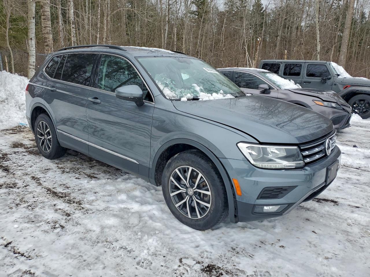 2021 VOLKSWAGEN TIGUAN SE photo 4