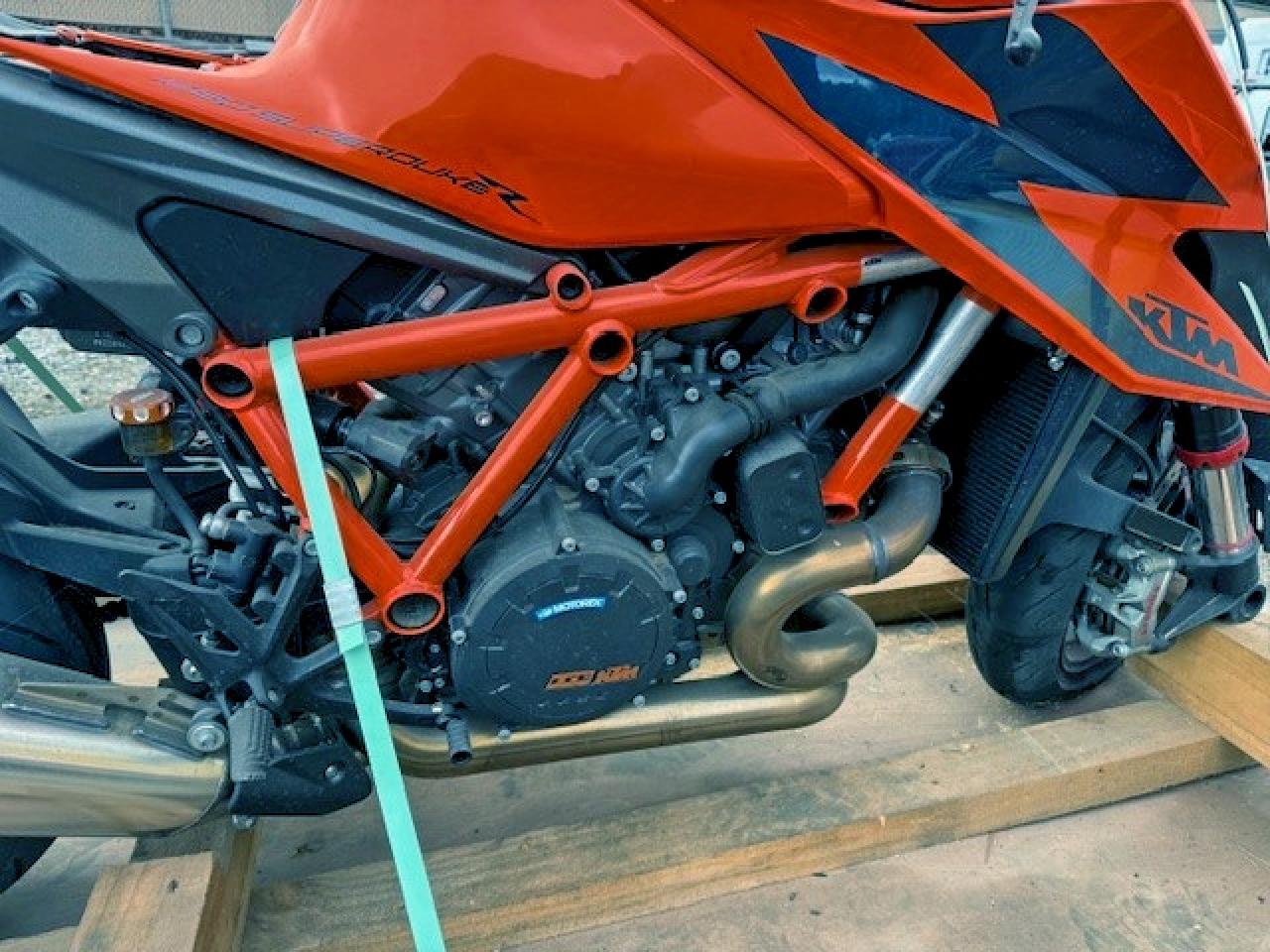 2020 KTM 1290 SUPER DUKE R photo 11