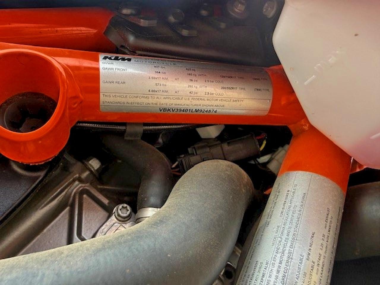 2020 KTM 1290 SUPER DUKE R photo 13