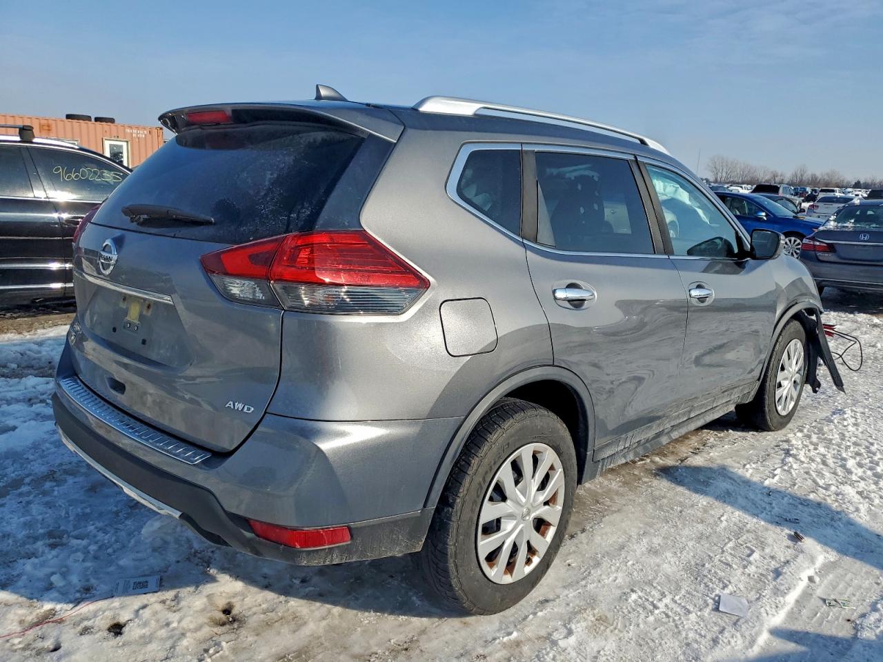 2017 NISSAN ROGUE S photo 7
