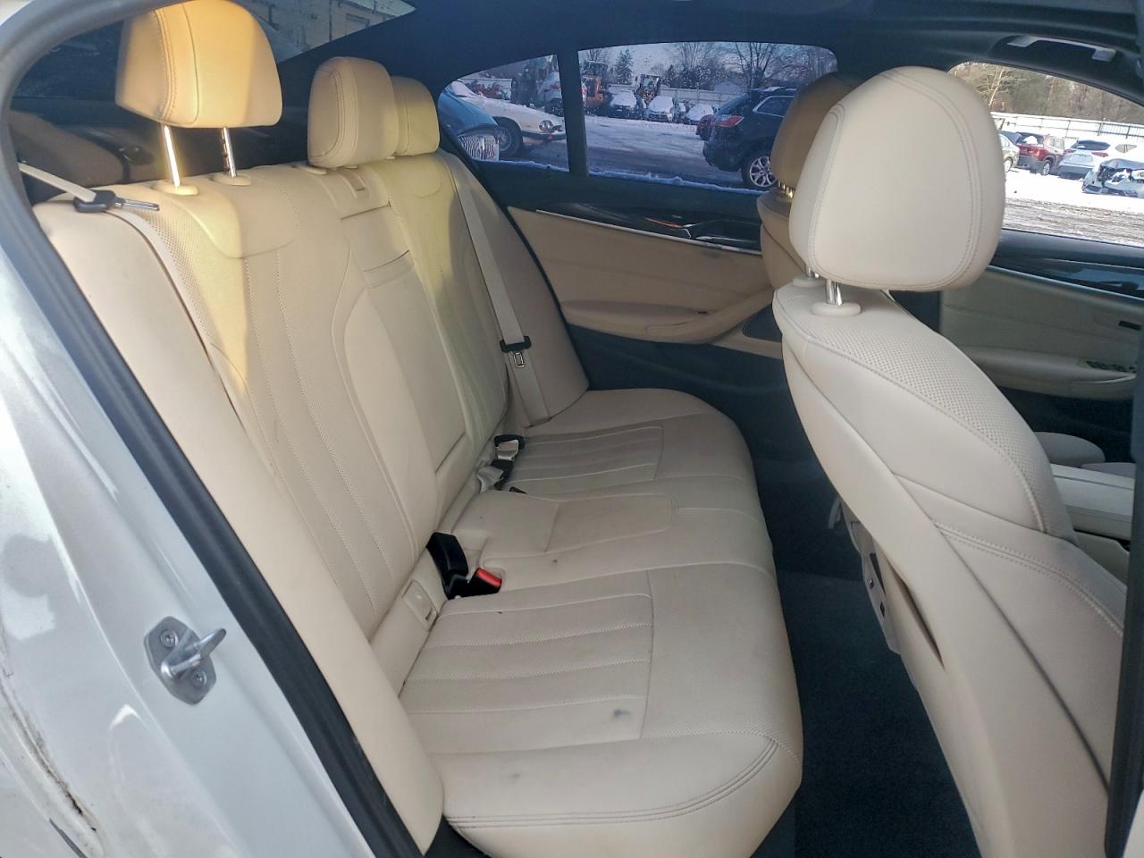 2023 BMW 530 XI photo 28