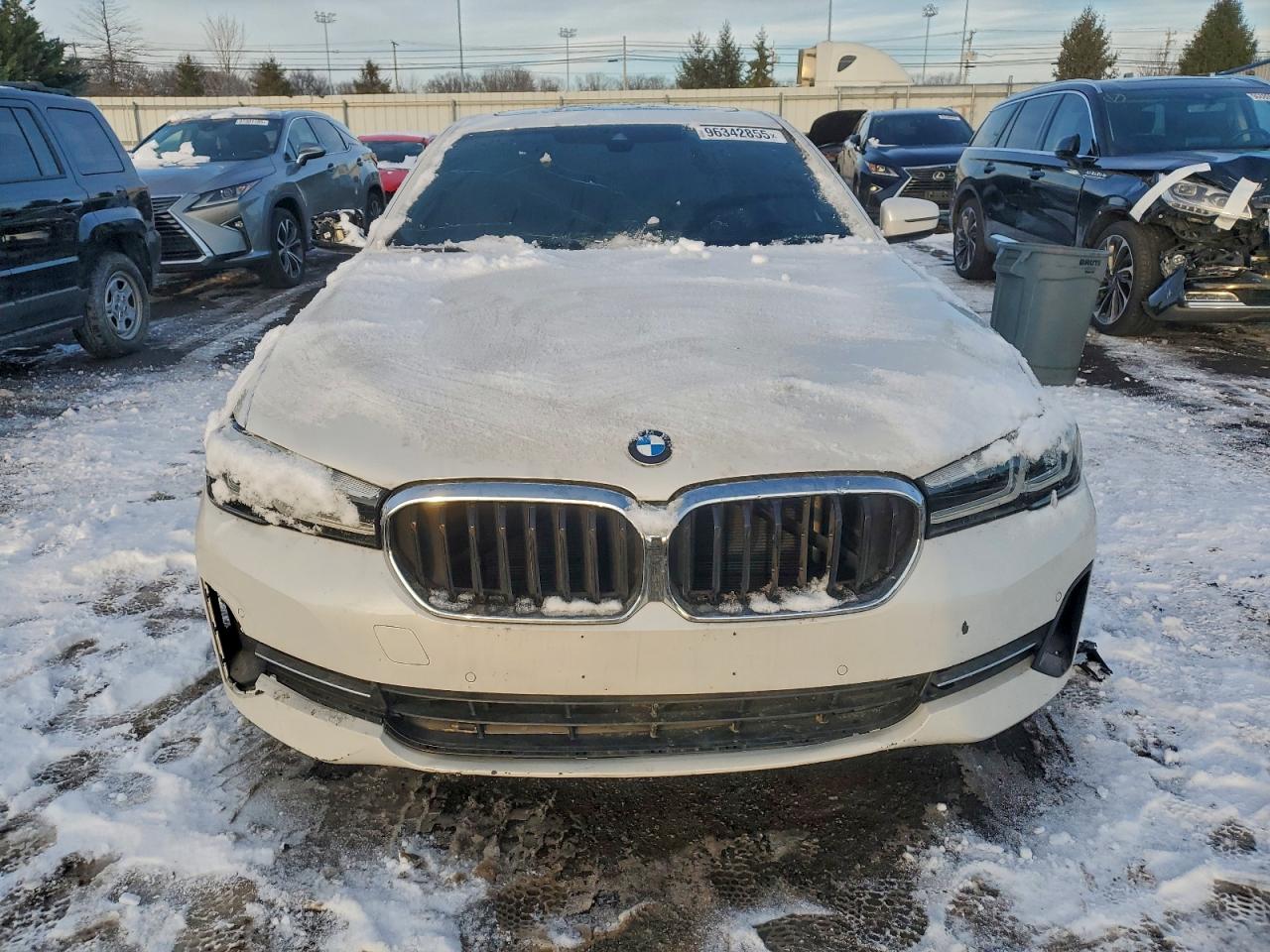 2023 BMW 530 XI photo 13