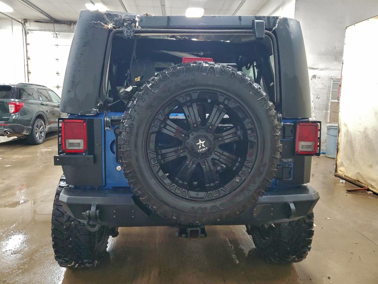 2010 JEEP WRANGLER UNLIMITED SPORT photo 16