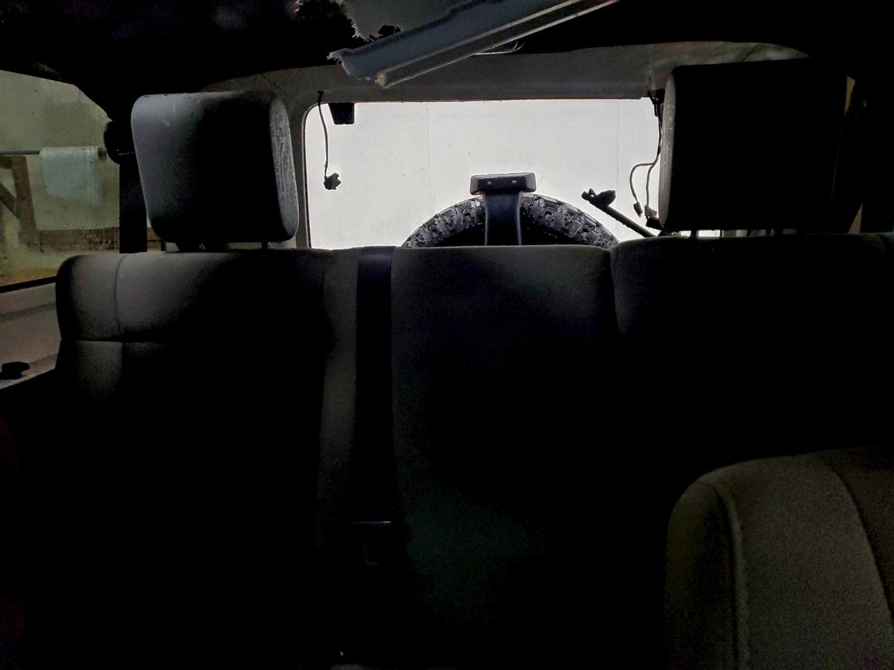 2010 JEEP WRANGLER UNLIMITED SPORT photo 28