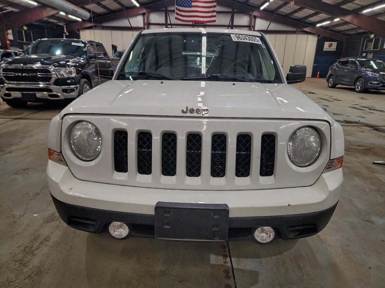 2012 JEEP PATRIOT LATITUDE photo 9