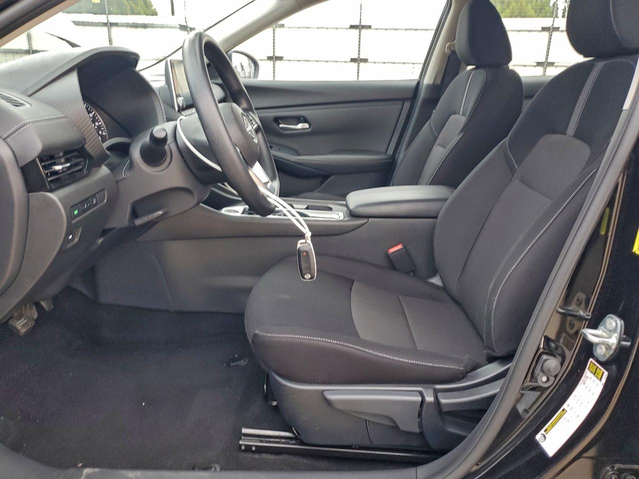 2025 NISSAN SENTRA SV photo 7