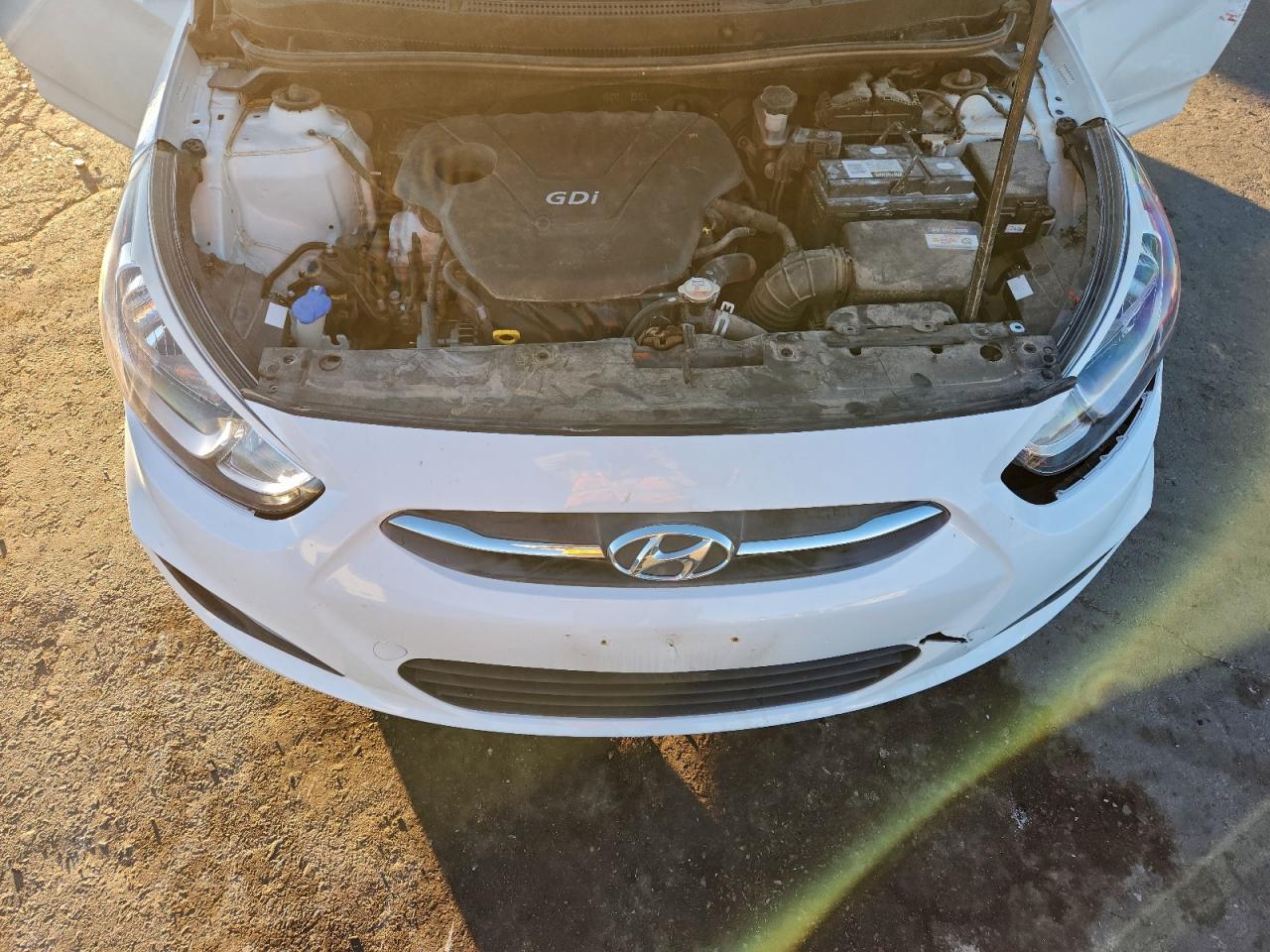 2016 HYUNDAI ACCENT SE photo 11