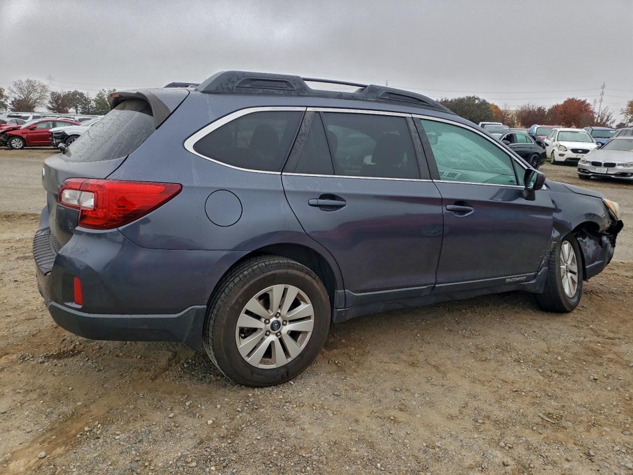 2015 SUBARU OUTBACK 2.5I PREMIUM photo 3