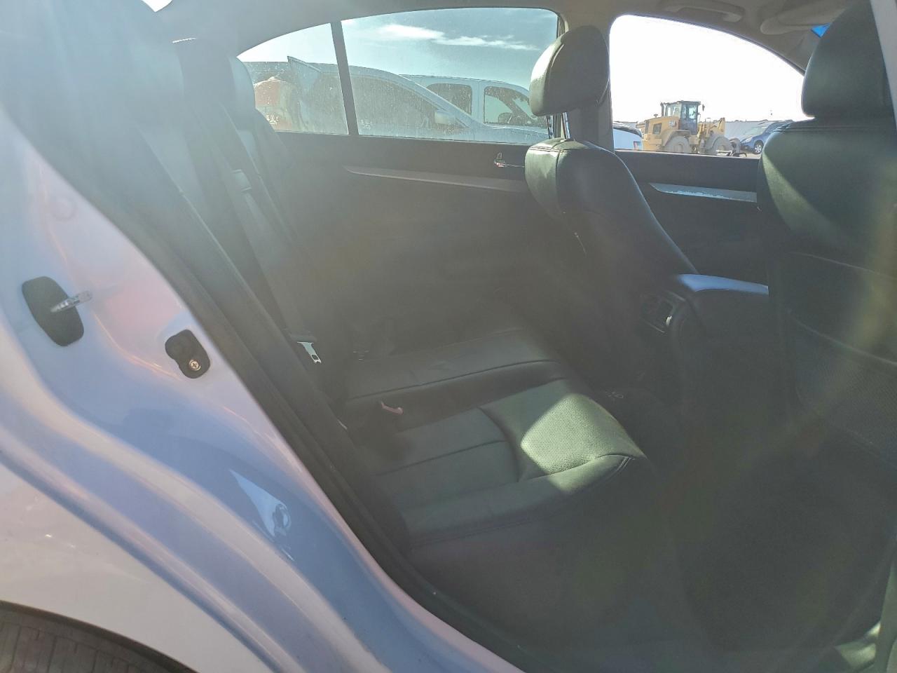 2013 INFINITI G37 BASE photo 10