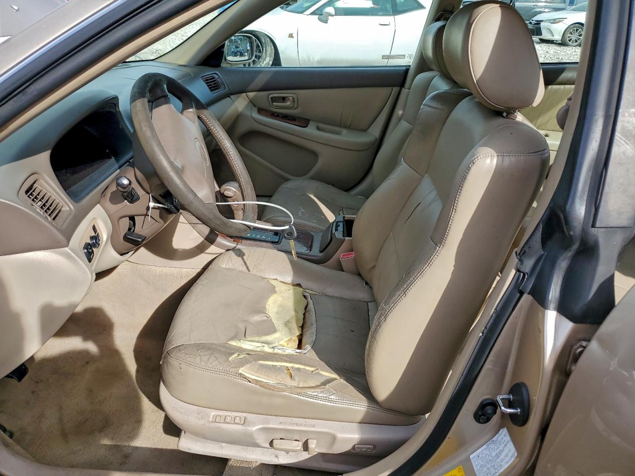1999 LEXUS ES 300 photo 7