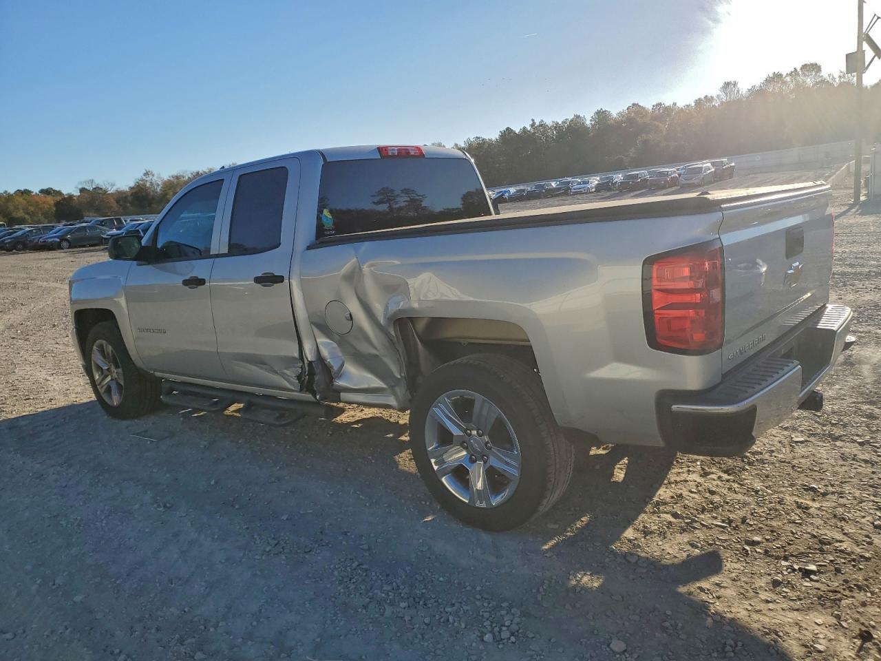 2017 CHEVROLET SILVERADO C1500 CUSTOM photo 3