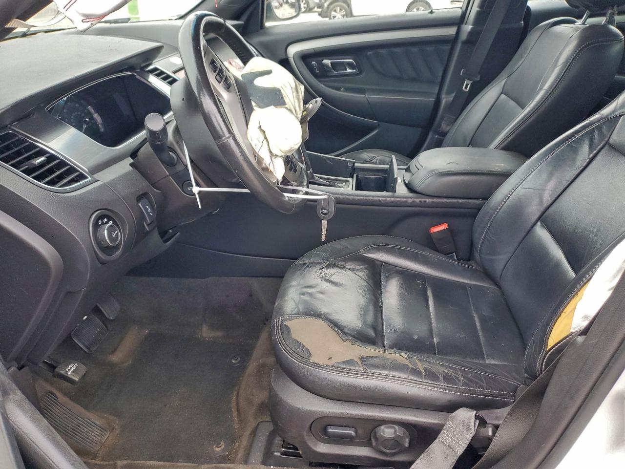 2014 FORD TAURUS SEL photo 13