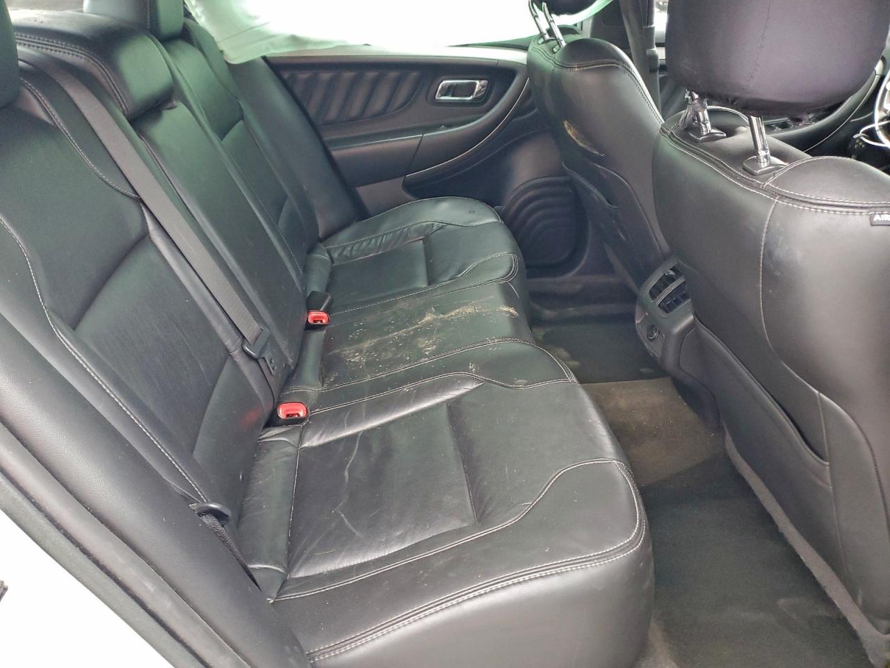 2014 FORD TAURUS SEL photo 19