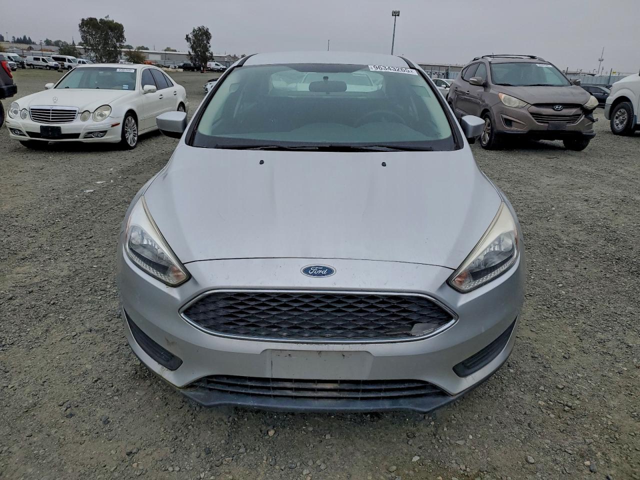 2018 FORD FOCUS SE photo 5