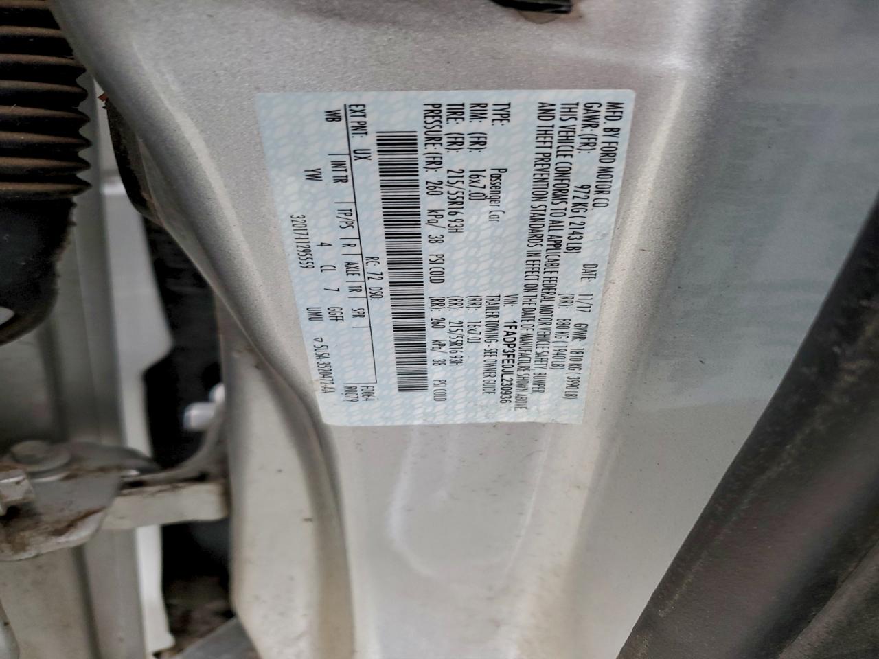 2018 FORD FOCUS SE photo 12