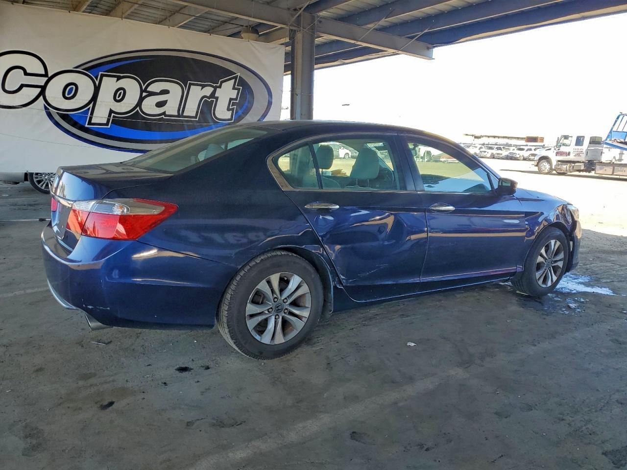 2014 HONDA ACCORD LX photo 3