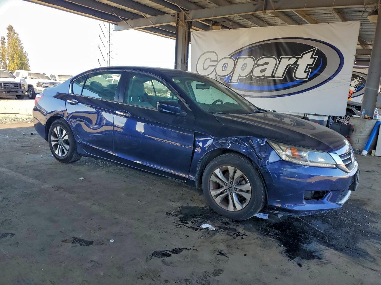 2014 HONDA ACCORD LX photo 4