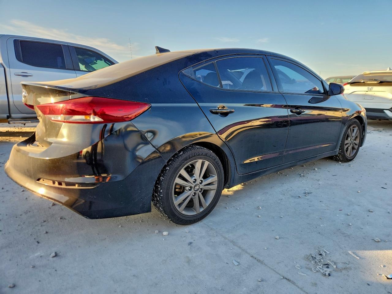 2018 HYUNDAI ELANTRA SEL photo 7