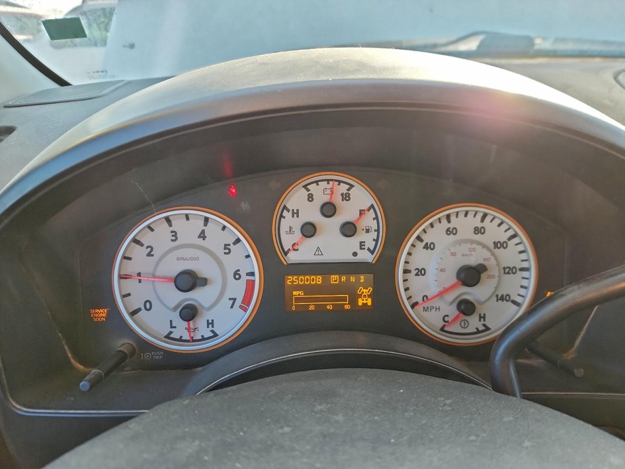2008 NISSAN TITAN XE photo 9