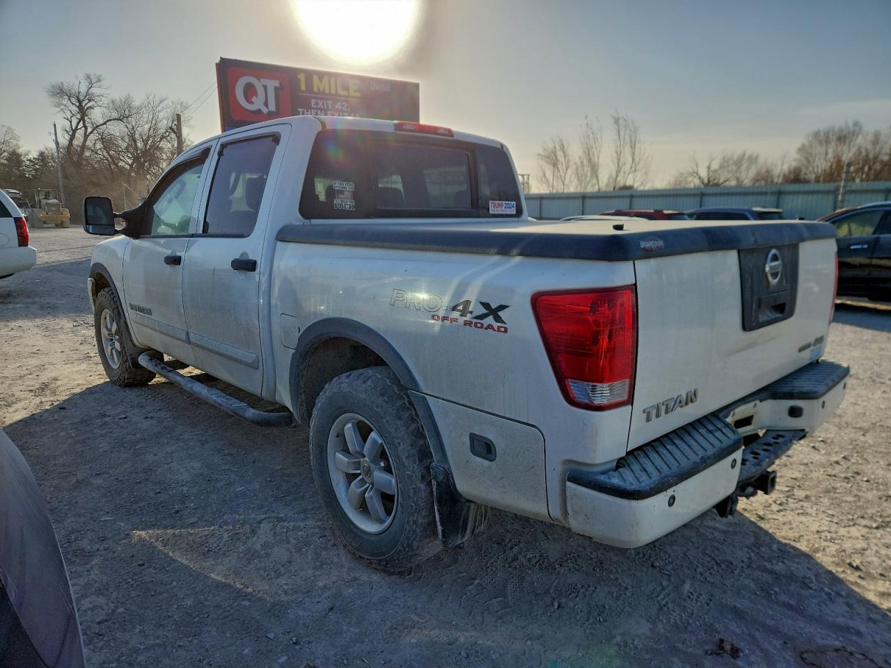 2008 NISSAN TITAN XE photo 2